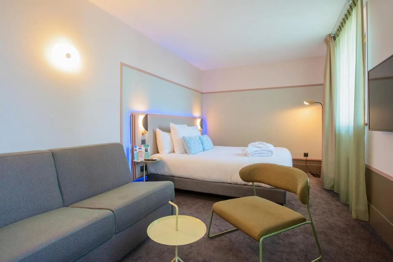 Aiden By Best Western Clermont-Ferrand Hotel & Spa 4*,  France