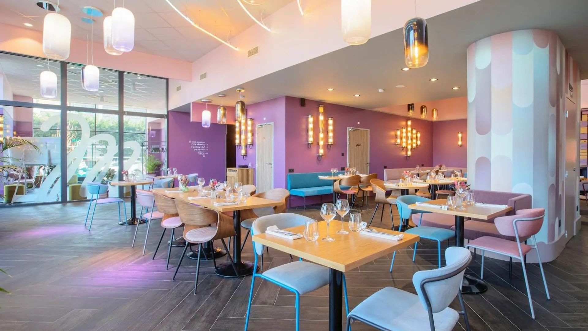 Aiden By Best Western Clermont-Ferrand Hotel & Spa