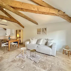 - Loft Le Cosy , Hyères Francia